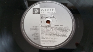 Engelbert	1987	Remember-I love You	White	