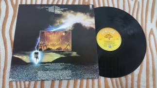 Thin Lizzy ‎	1983	Thunder And Lightning	Vertigo	UK	