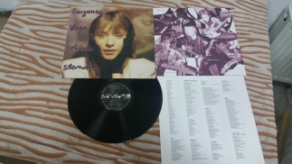 Suzanne Vega	1987	Solitude Standing	A&M	Germany