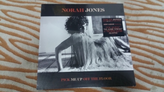Norah Jones 2020 Pick Me Up Off The Floor Blue Note EU