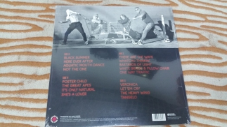 Red Hot Chili Peppers 	2022	Unlimited Love	Warner 	EU	